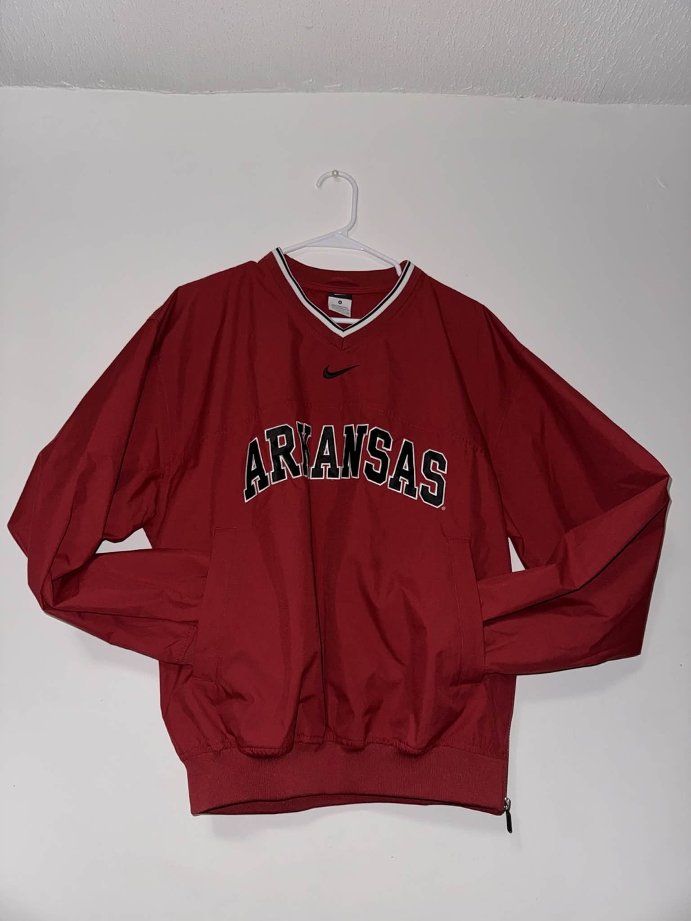 Nike Men’s Red V-Neck Arkansas Pullover Sweater